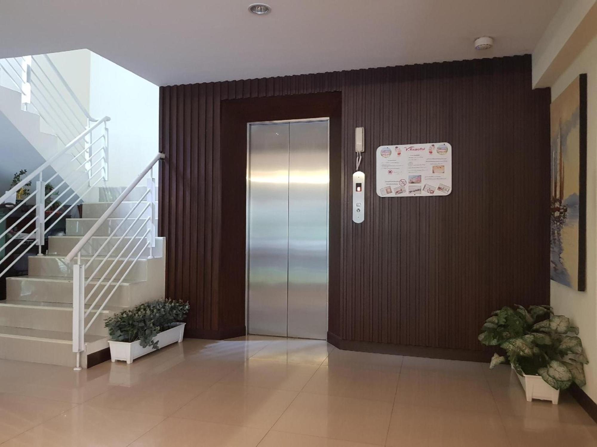 Collection O Vresotel Nonthaburi Ngoại thất bức ảnh